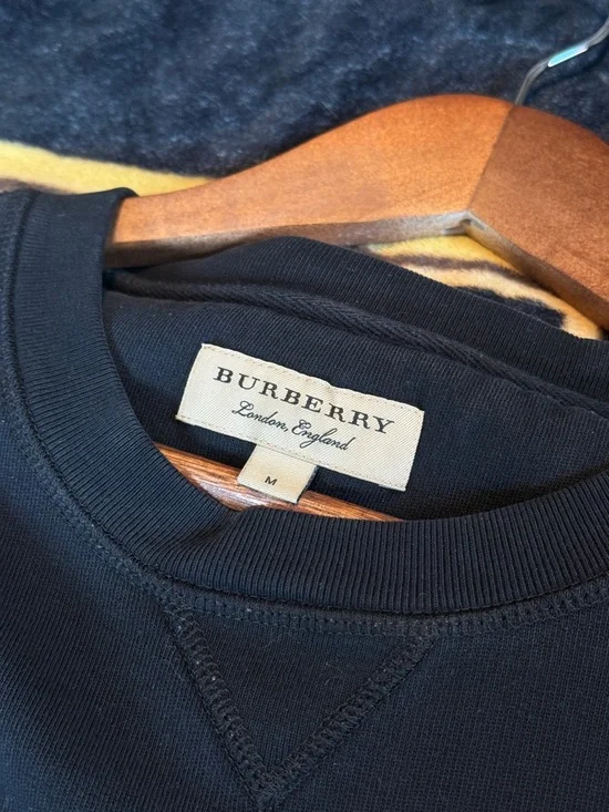 Burberry Archive Check Sweatsuit Set Crewneck & Sweatpants - Picture 3 of 6